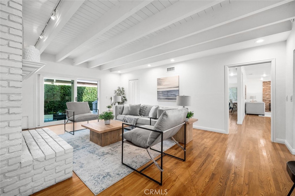 5643 E Keynote Street