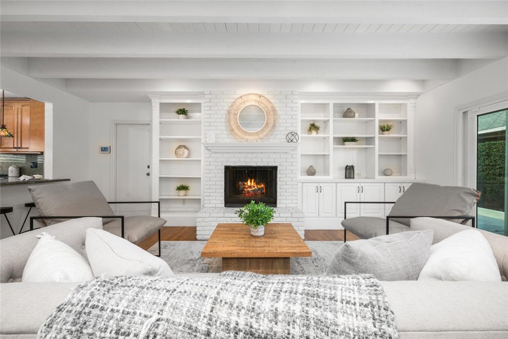 5643 E Keynote Street