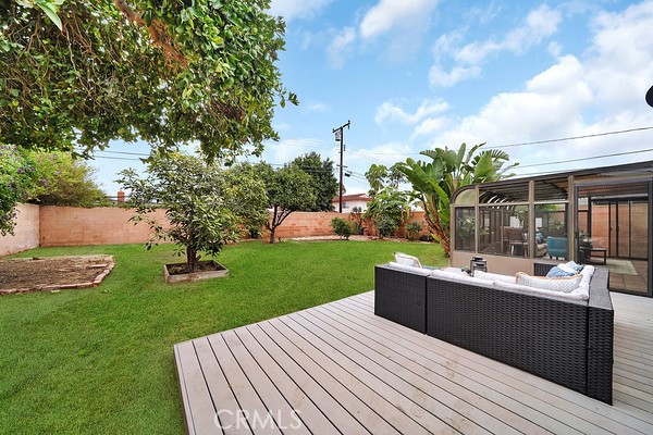 18324 Basswood Street