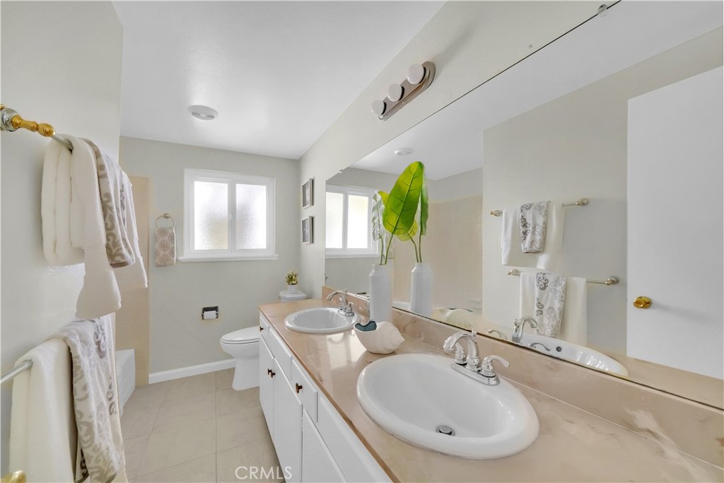 18324 Basswood Street