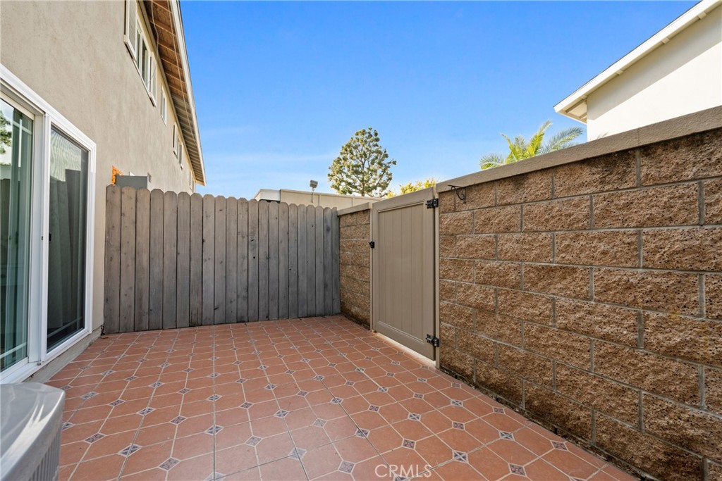 9795 Continental Drive