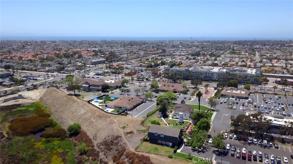 9795 Continental Drive