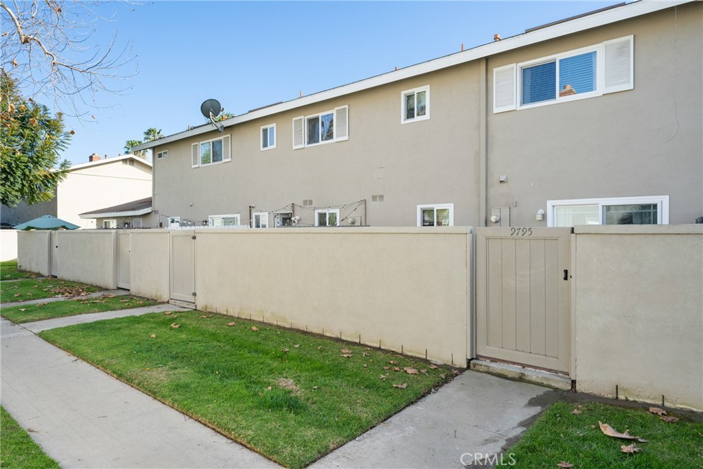 9795 Continental Drive