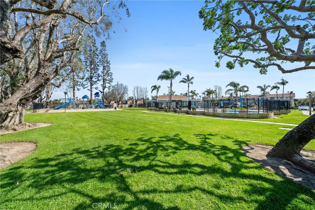 9795 Continental Drive