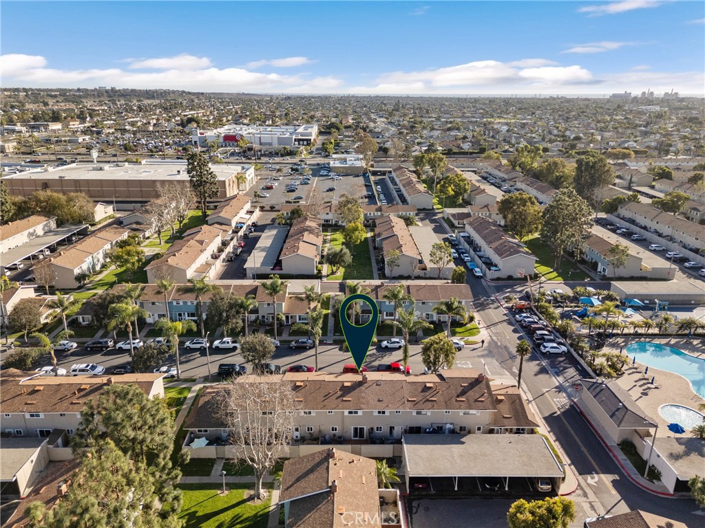 9795 Continental Drive