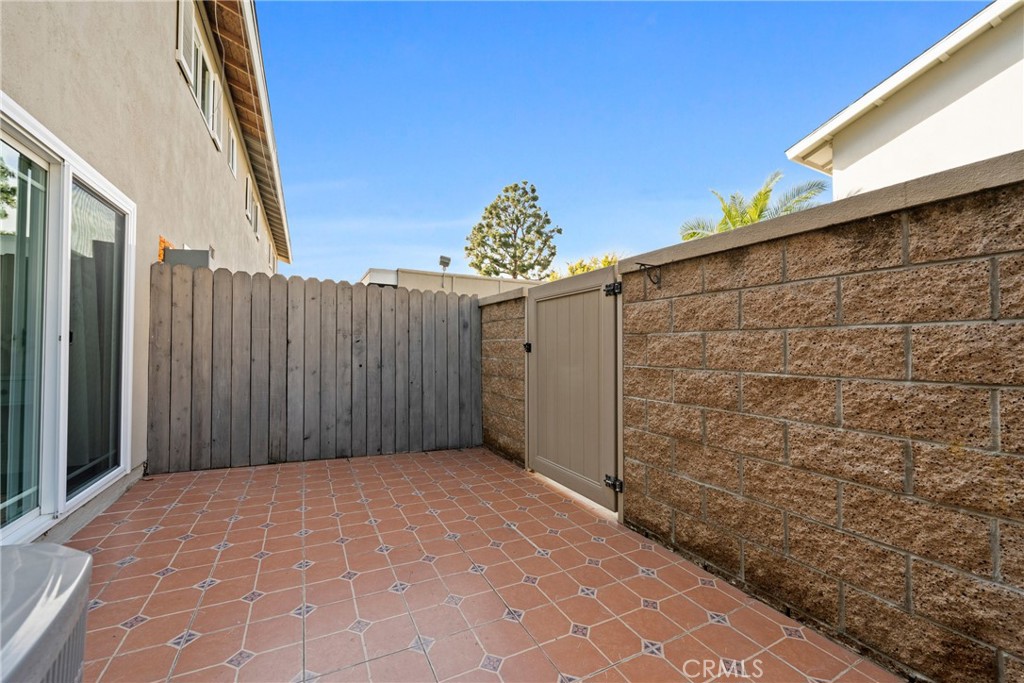 9795 Continental Drive