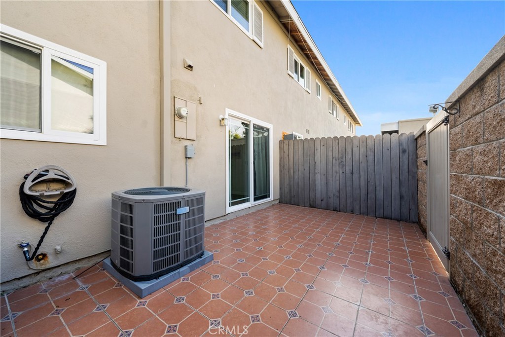 9795 Continental Drive