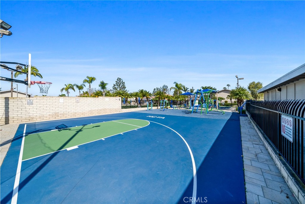 9795 Continental Drive