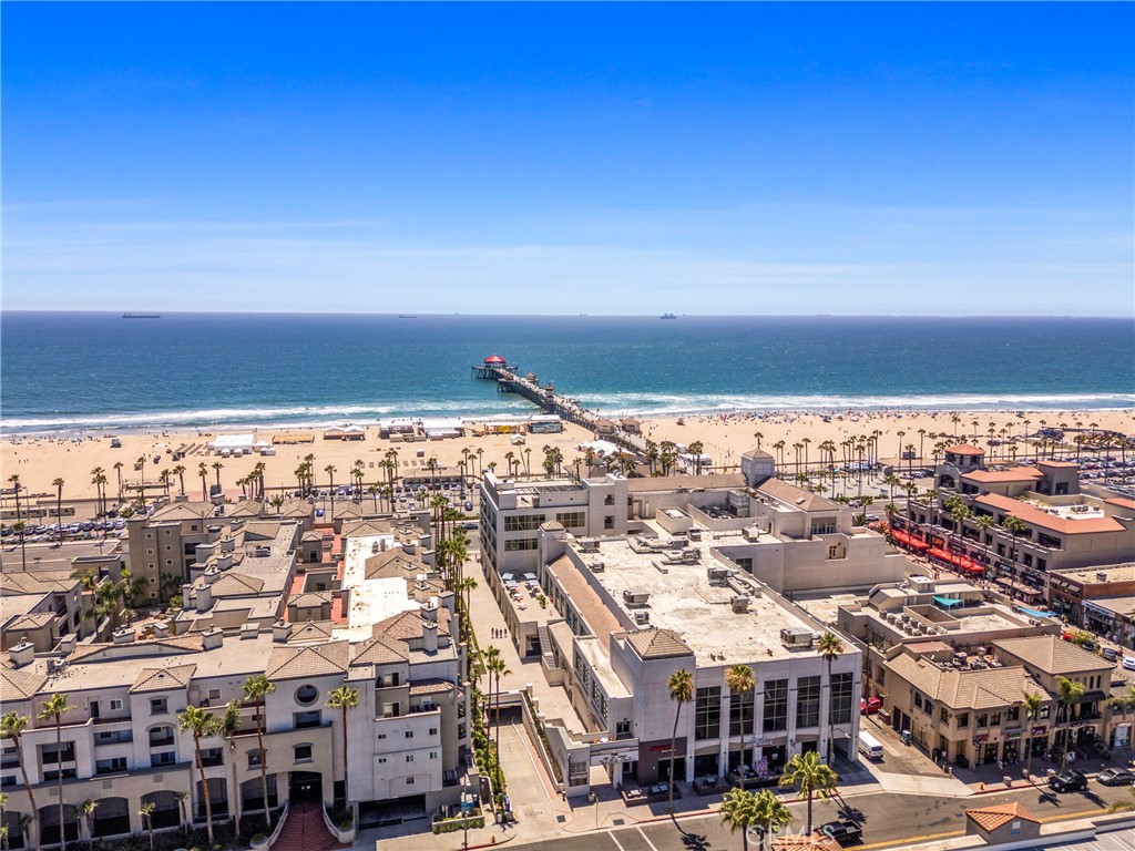 9795 Continental Drive