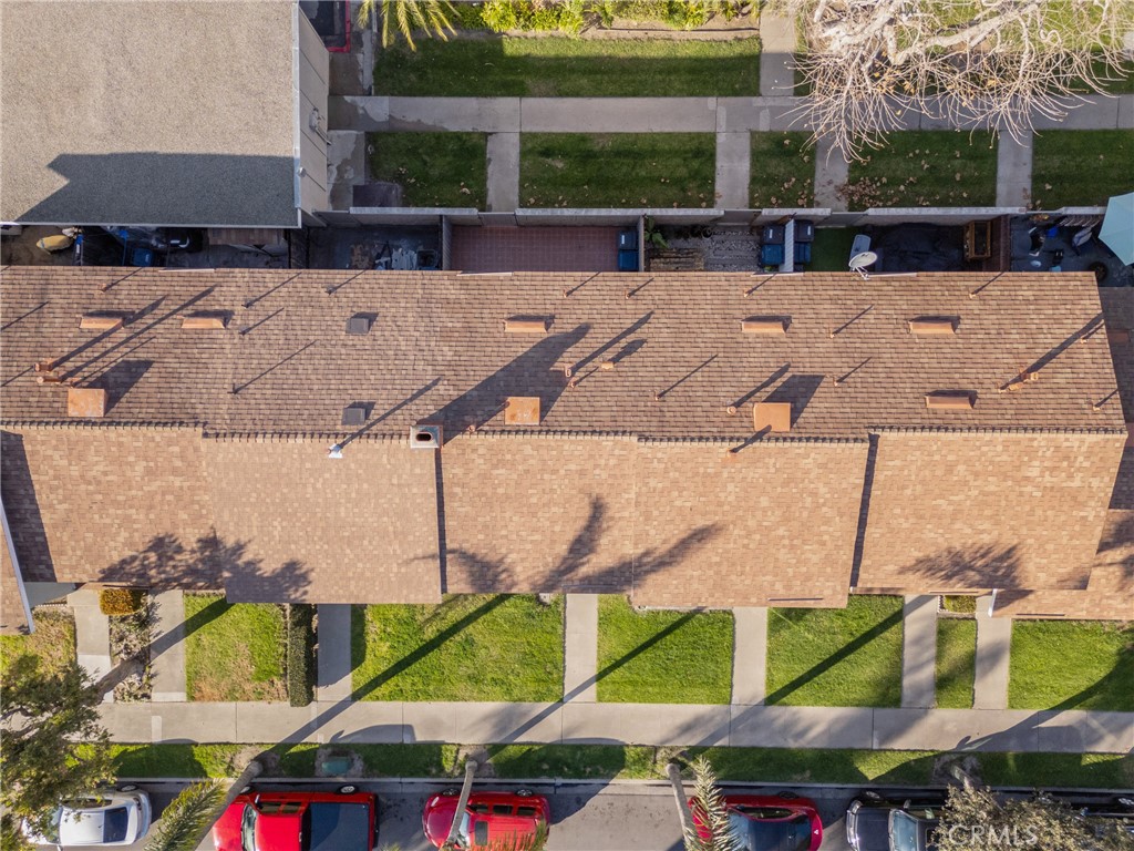 9795 Continental Drive