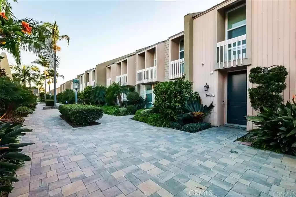 16443 Harbour Lane 11