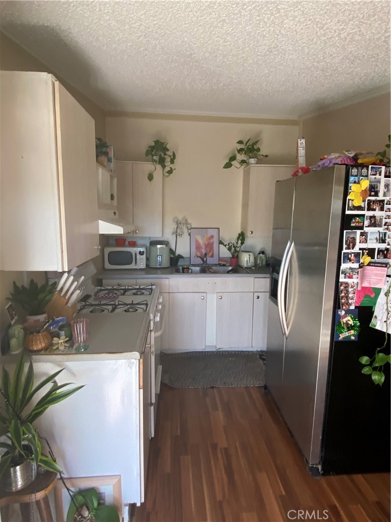 2770 W Lincoln Avenue 35