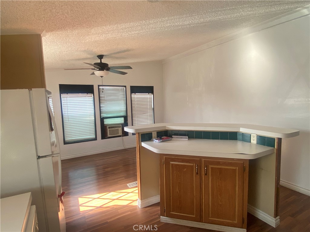 2770 W Lincoln Avenue 35