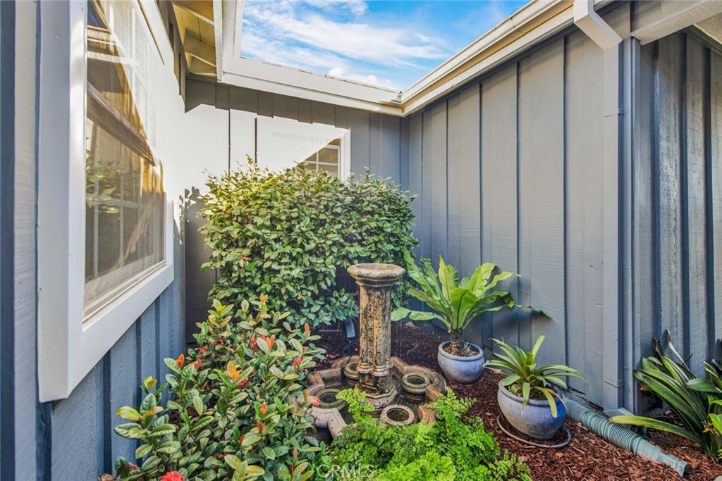 10949 Goldeneye Avenue