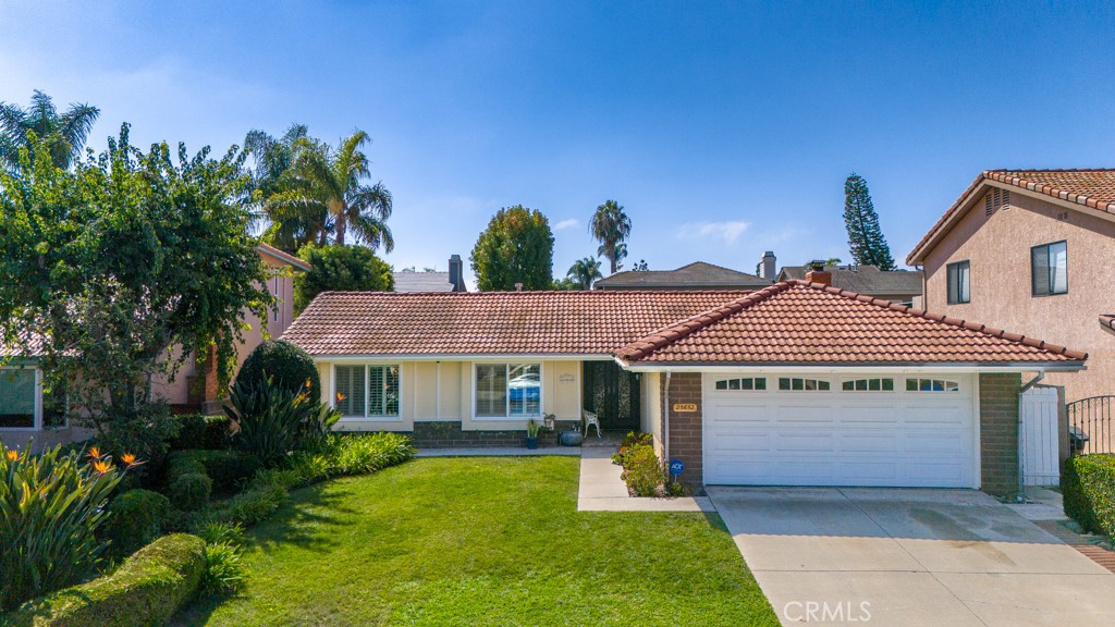 25652 Calle Jardin