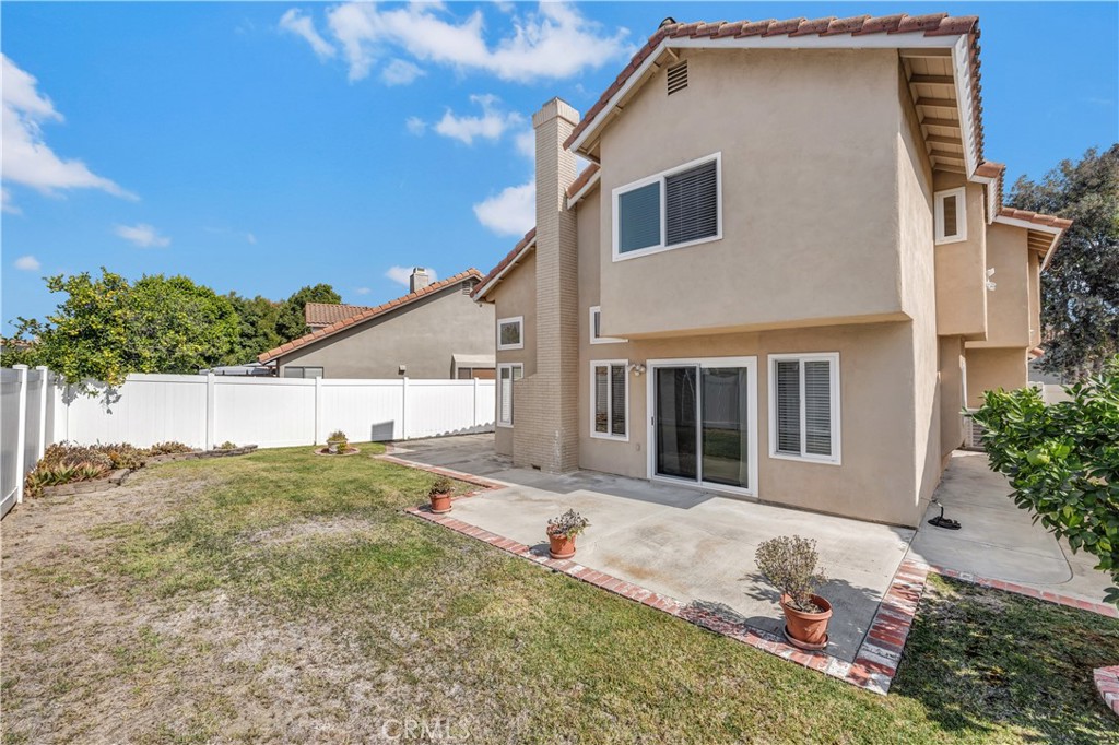 15568 Oakhurst Street