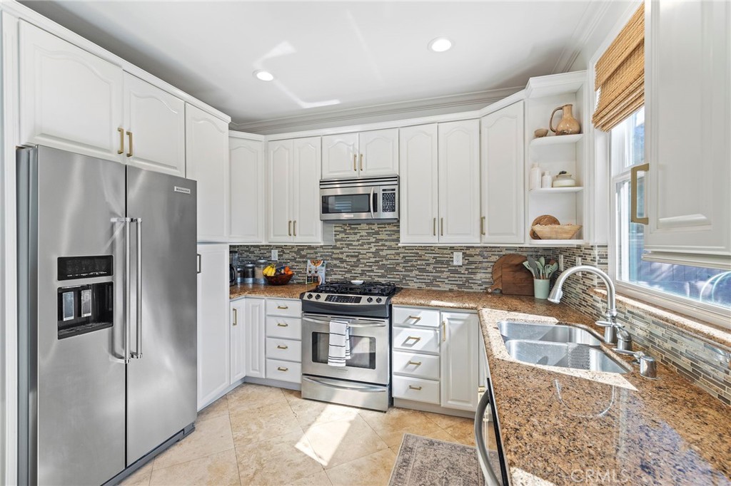 54 Calle De Los Ninos