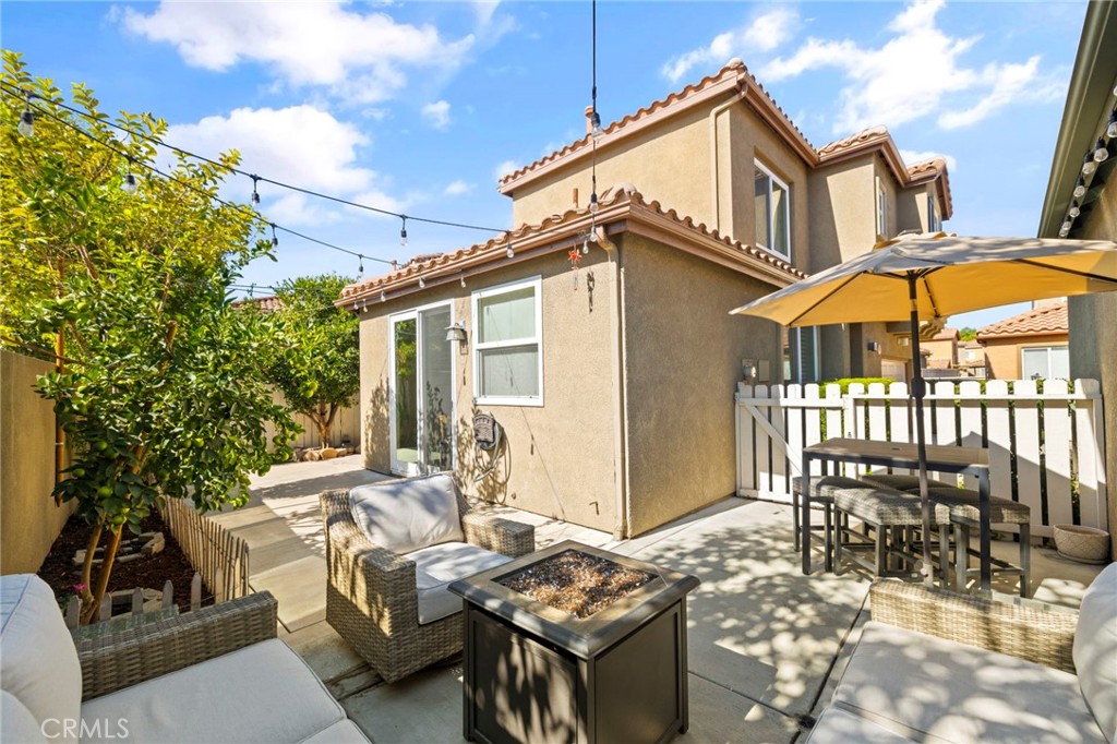 54 Calle De Los Ninos