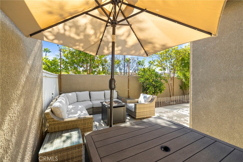 54 Calle De Los Ninos