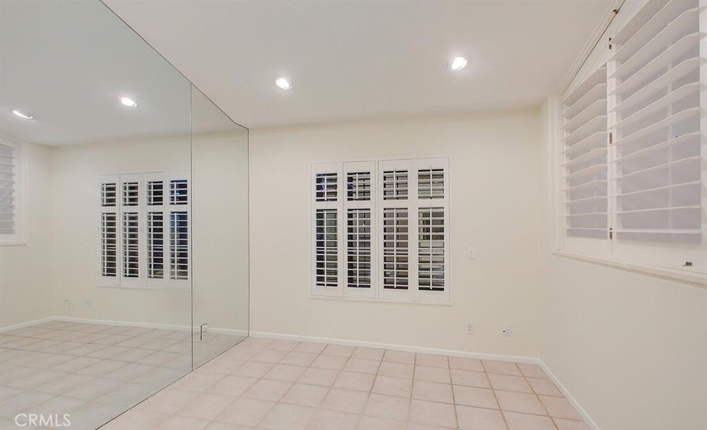 2960 Champion Way 2504