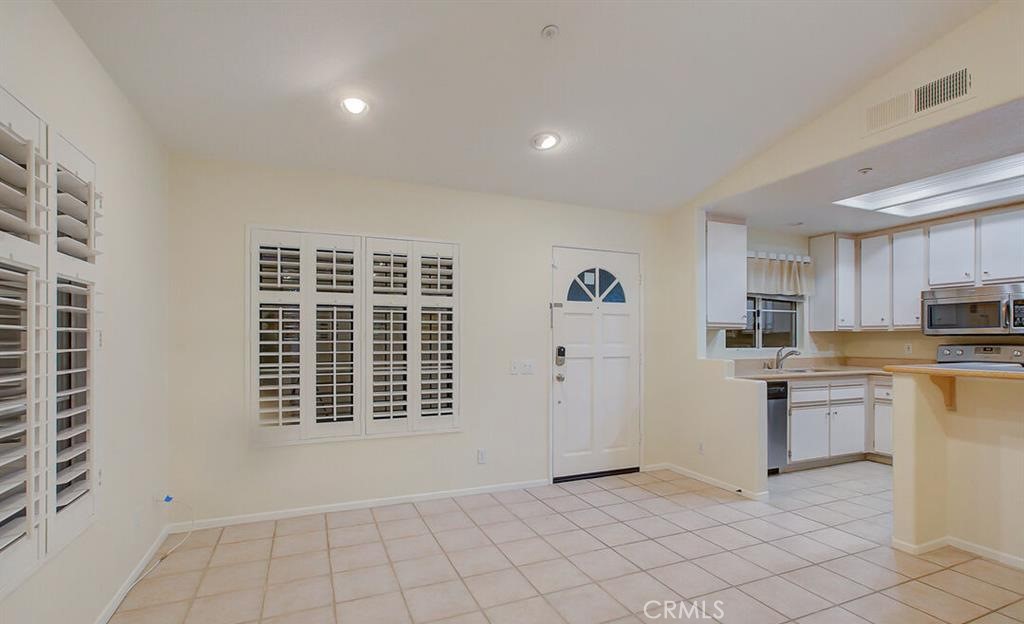 2960 Champion Way 2504