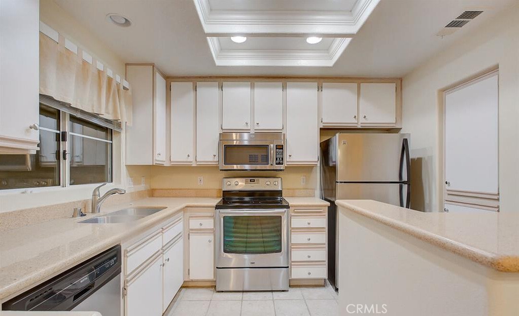 2960 Champion Way 2504