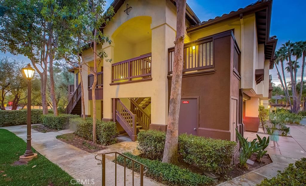 2960 Champion Way 2504