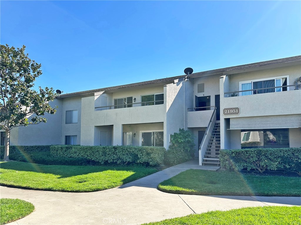 21951 Rimhurst Drive K