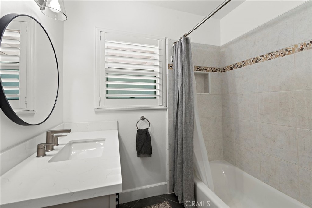 6223 E Carita Street