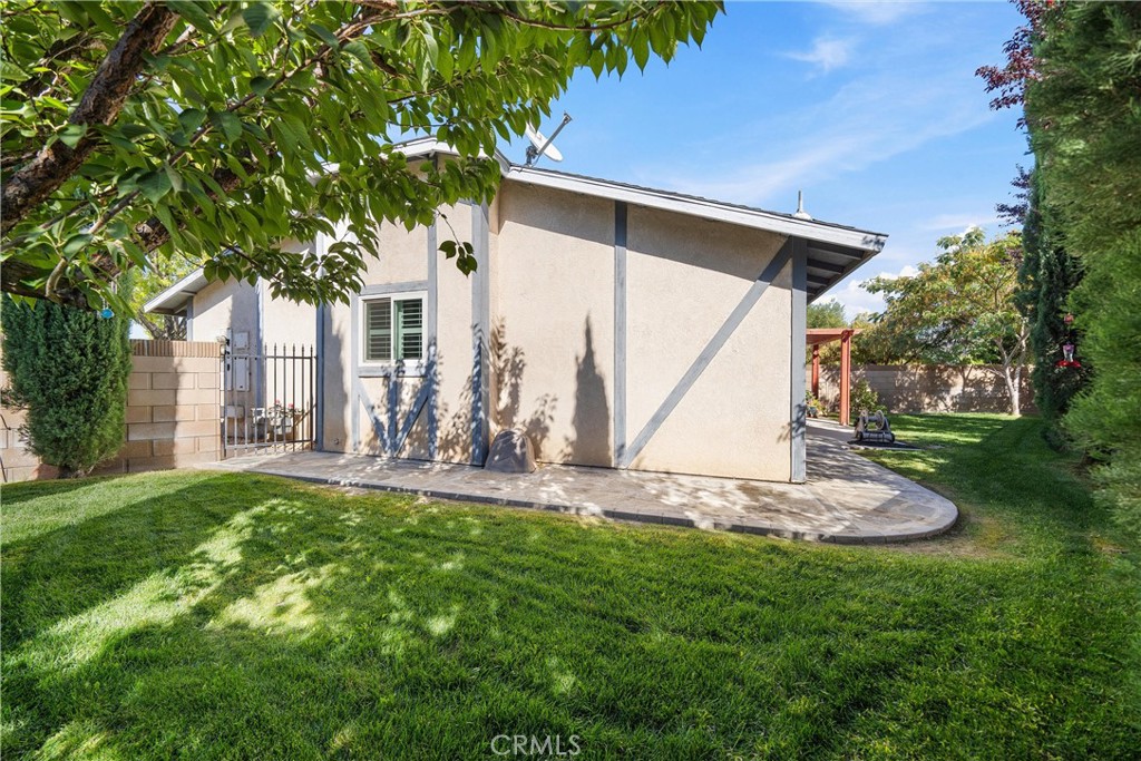 43840 Bobby Jones Drive 12