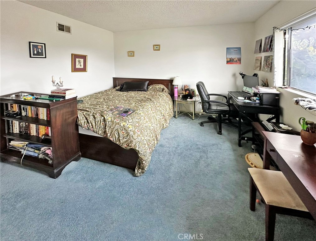 850 S Cornwall Drive