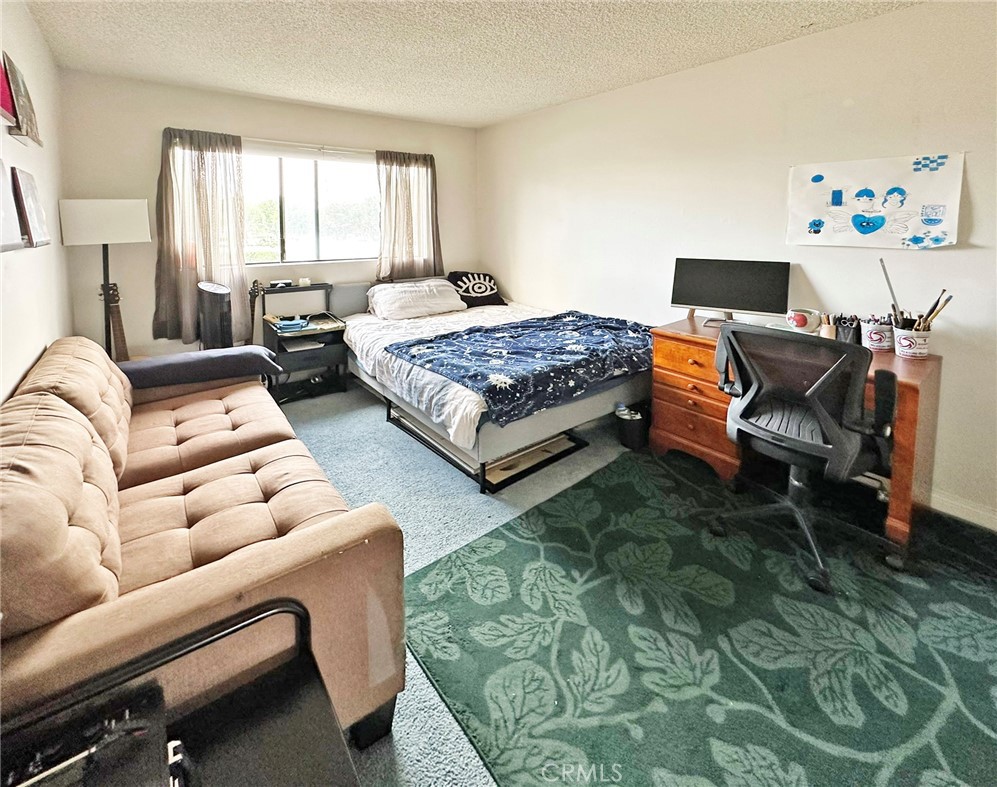 850 S Cornwall Drive