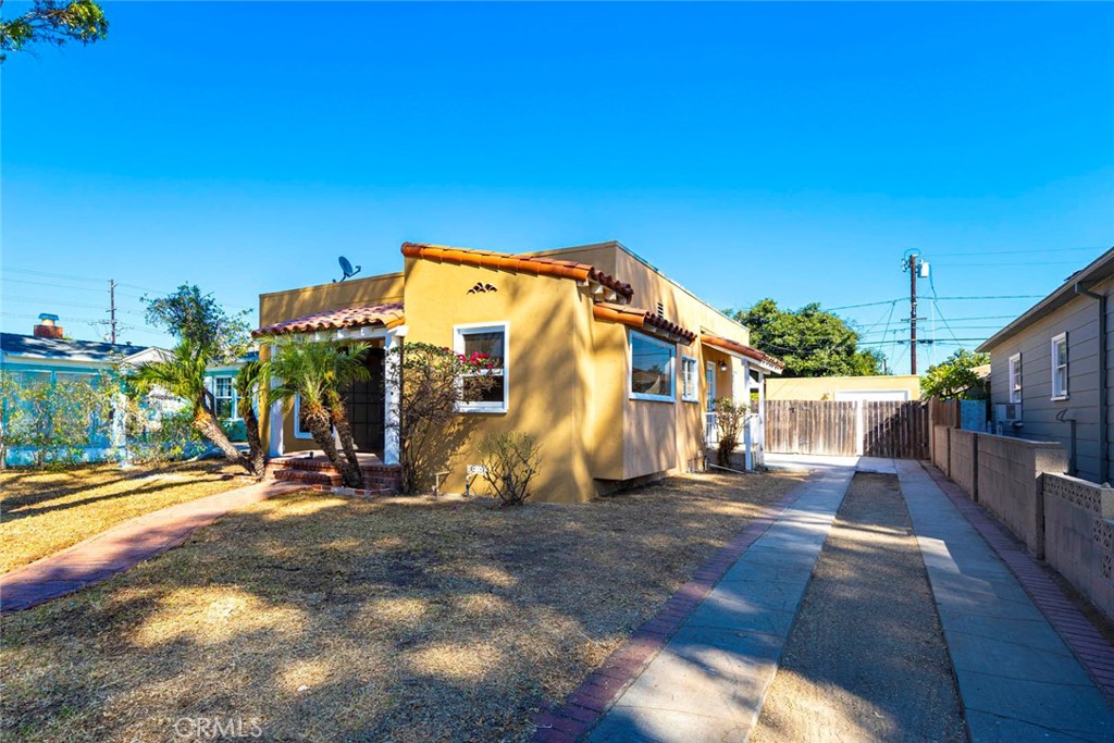 522 S Indiana Street