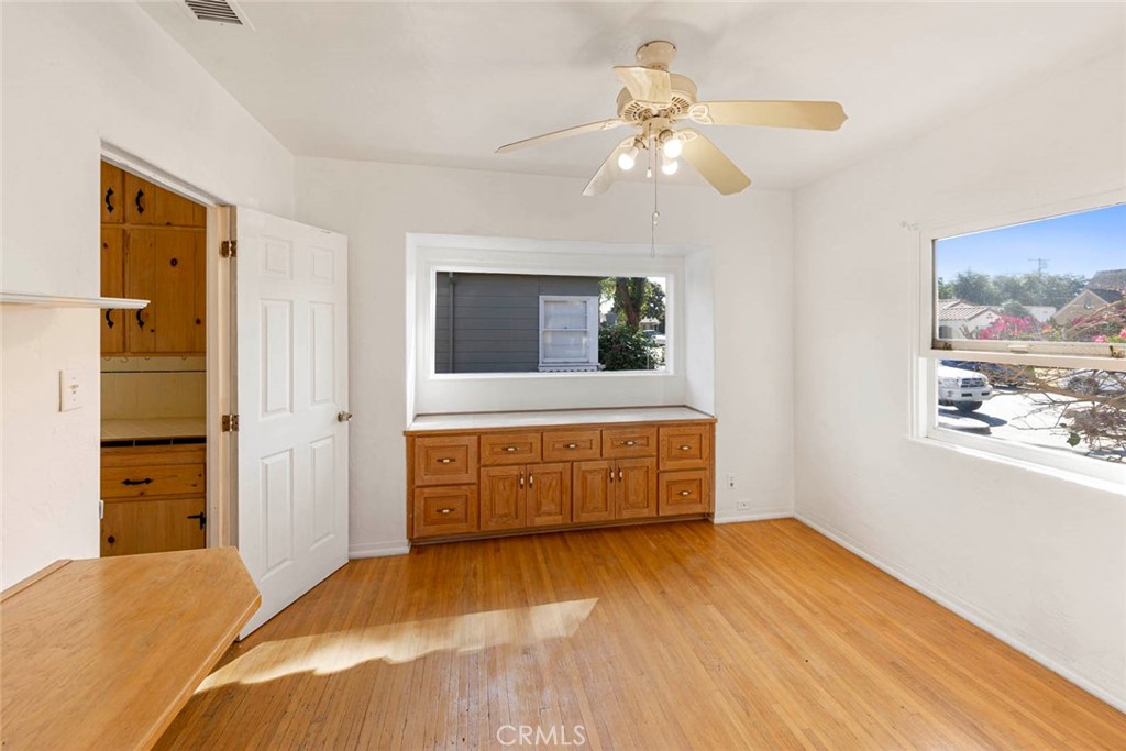 522 S Indiana Street