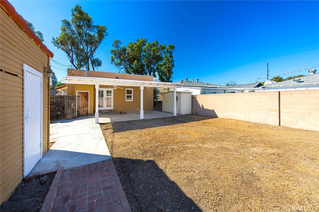 522 S Indiana Street