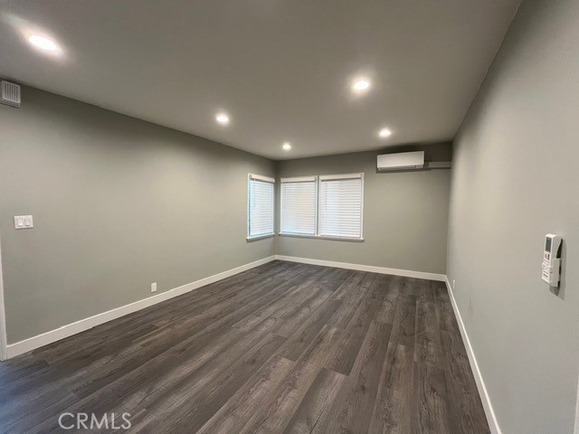 5143 E East Carson Street