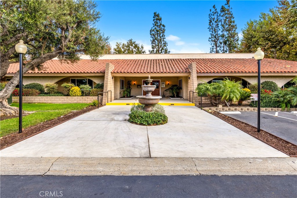 32302 Alipaz Street 120