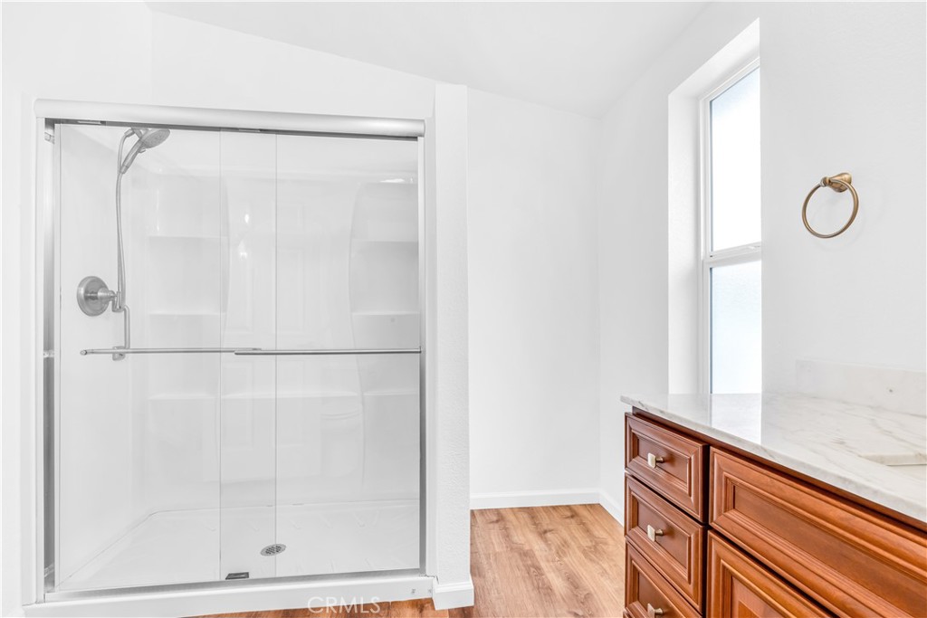 32302 Alipaz Street 120