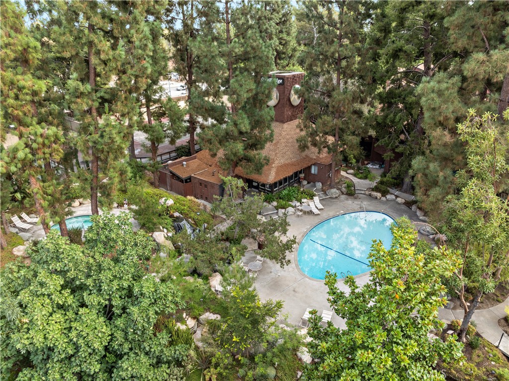 2729 Pine Creek Circle