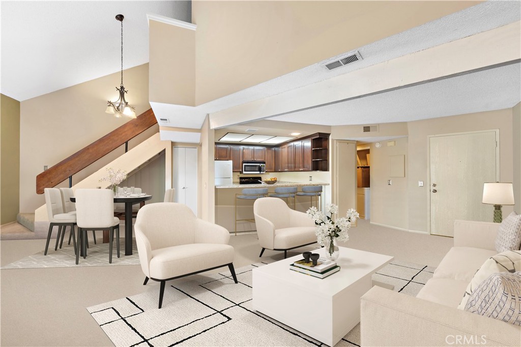 2729 Pine Creek Circle