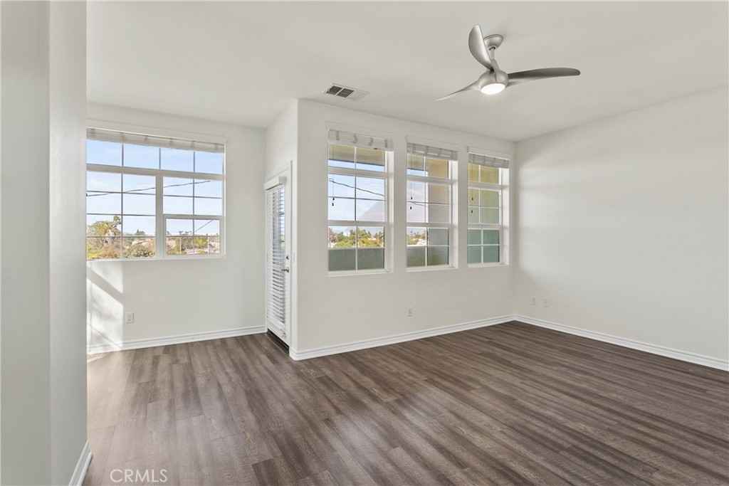 626 Seabright Circle