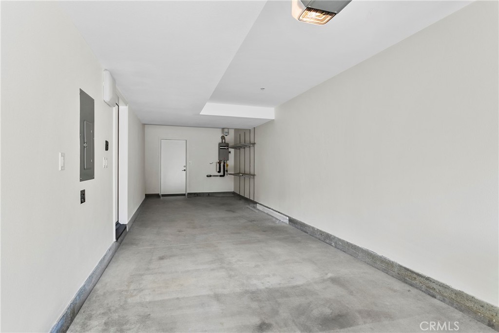 626 Seabright Circle