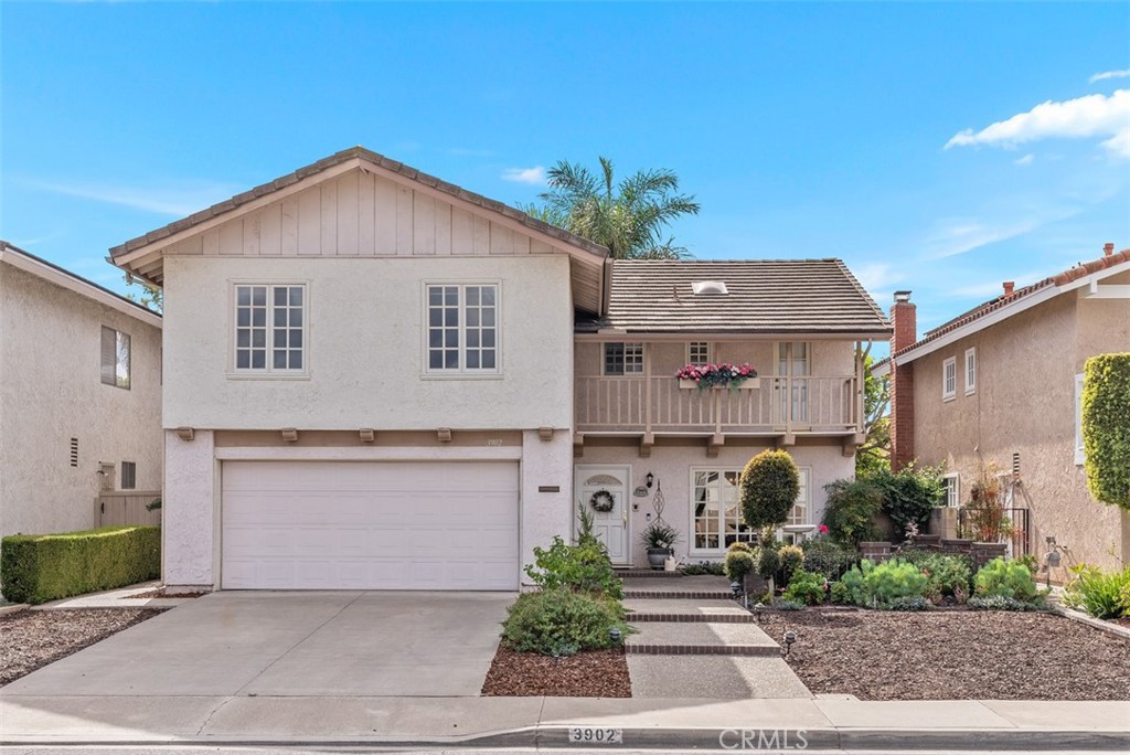 3902 Acacia Street