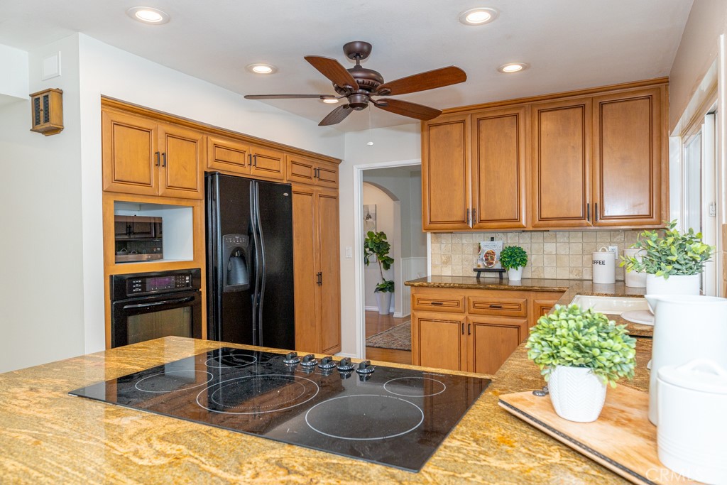 20201 Imperial Cove Lane