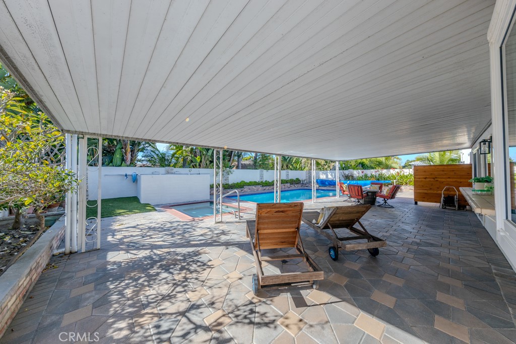 20201 Imperial Cove Lane