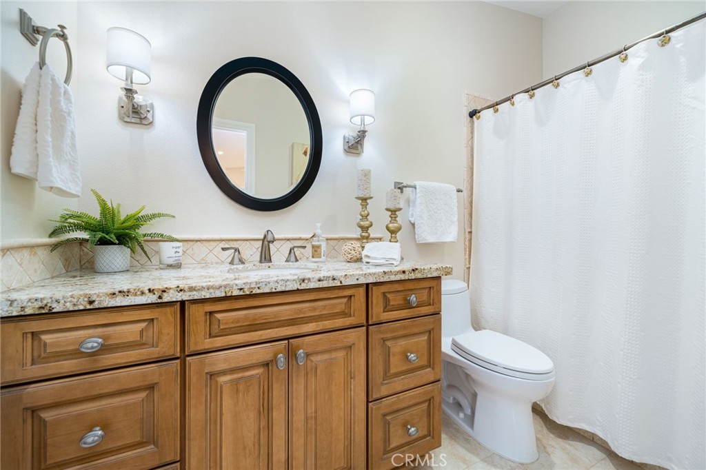 54985 Avenida Carranza