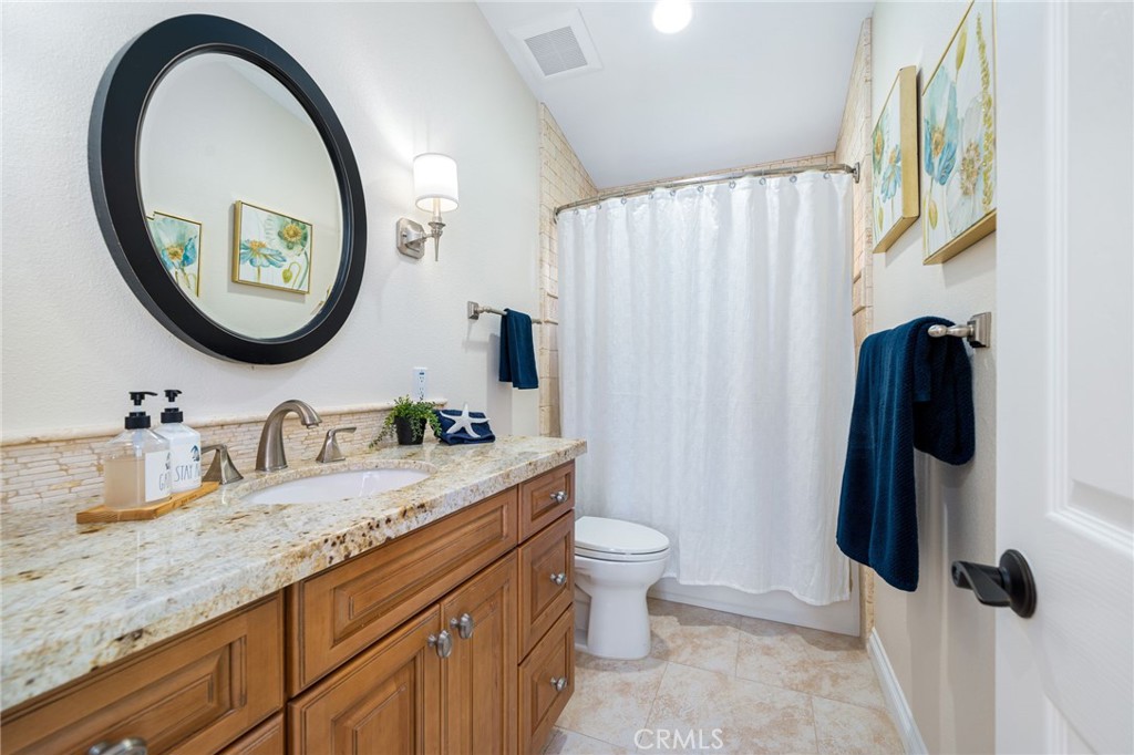 54985 Avenida Carranza