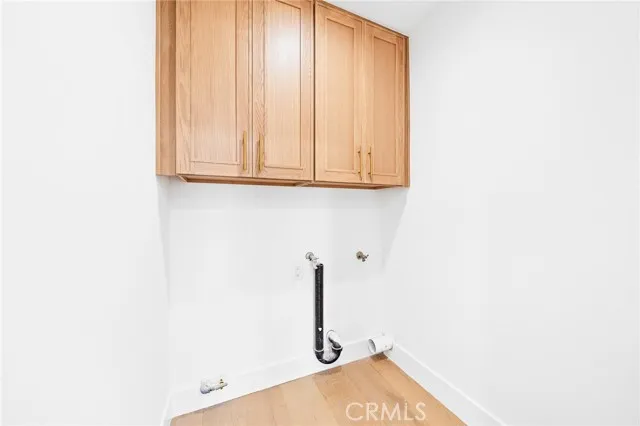 875 Santa Ana Street