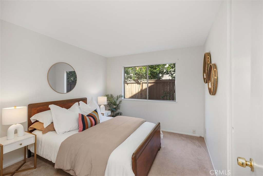 26916 La Sierra Drive