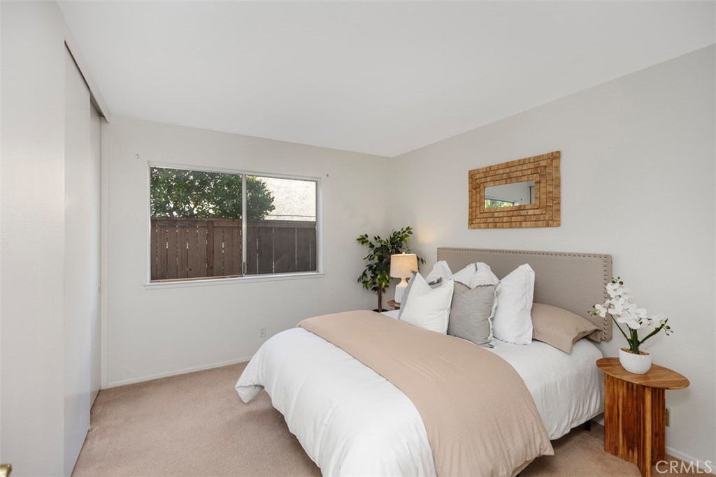 26916 La Sierra Drive